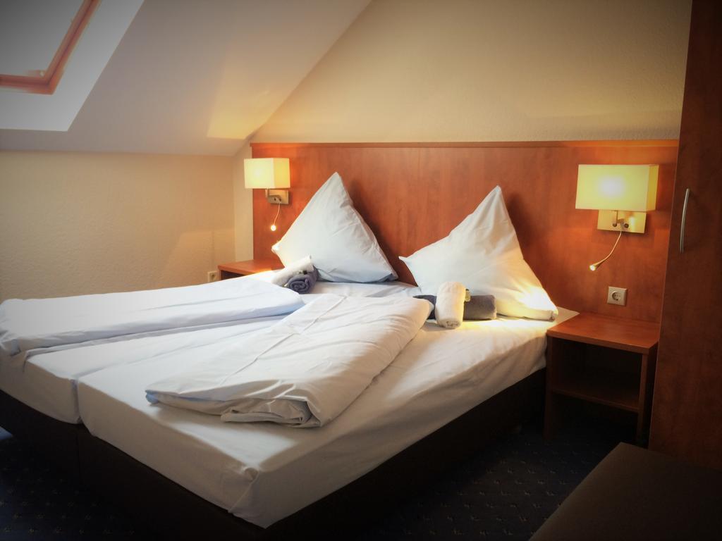 Hotel - Restaurant Braustube Haaren Exteriör bild